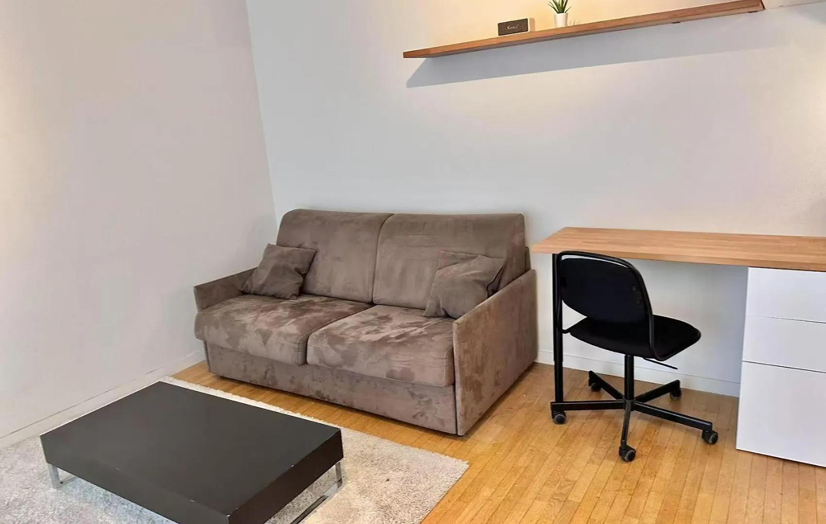 Apartment Appartement Calm Au Maison Des Arts De Plessis Le Plessis-Robinson